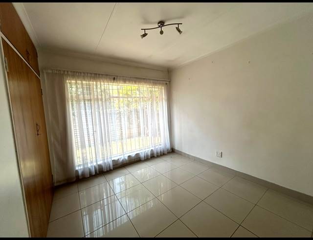 3 BEDROOM HOUSE TO LET IN ARCON PARK